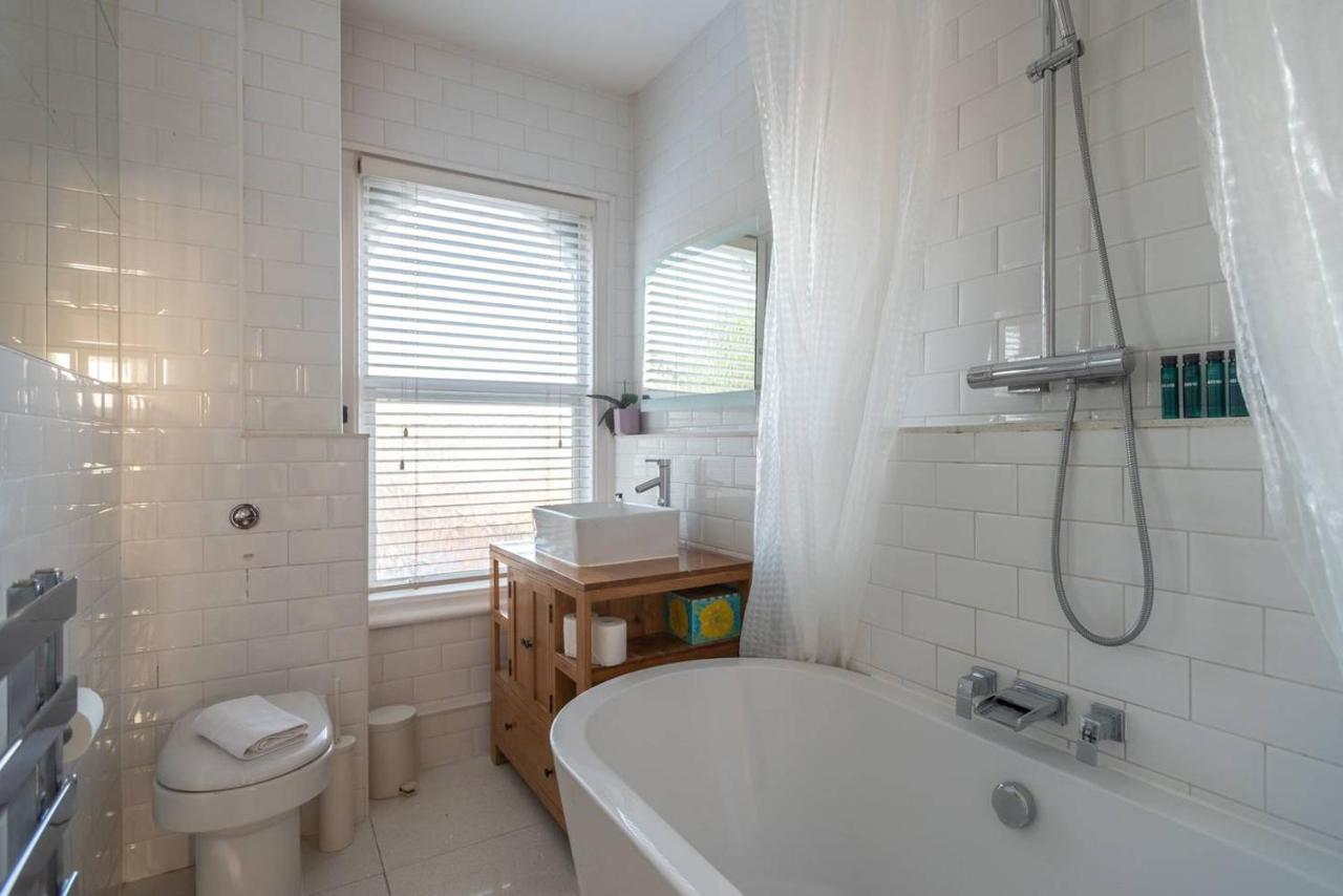 Guestready - Wonderful 2Br By Queen'S Park London Kültér fotó